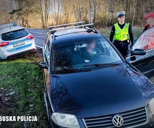 Jechał „wężykiem”, ale nie był pijany. Potrzebował pilnej pomocy