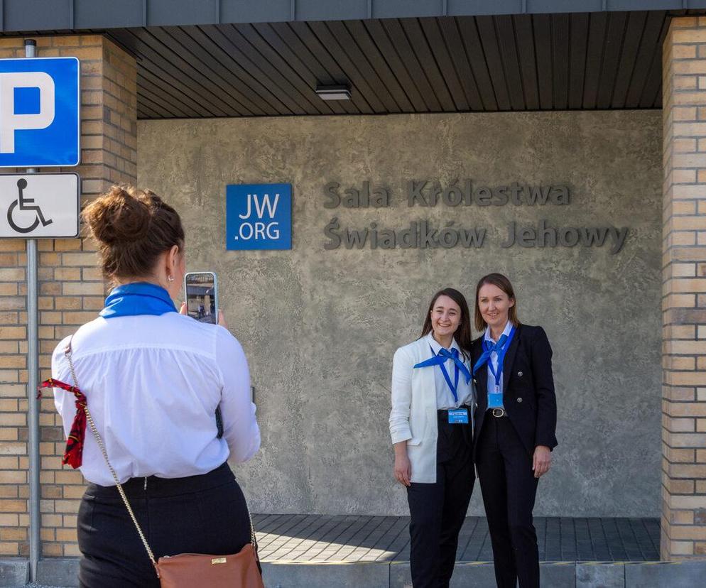 Sala Królestwa Świadków Jehowy w Katowicach otwarta GALERIA