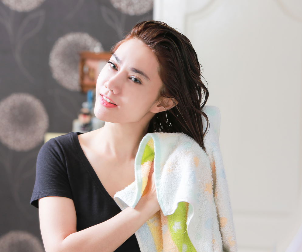 Domowe sposoby na wszy: wcierki, płukanki, szampony