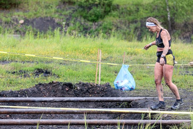 Runmageddon w Katowicach 2025. Błoto, pot i triumf na Hałdzie Kostuchna