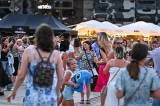 Potańcówka na katowickim rynku