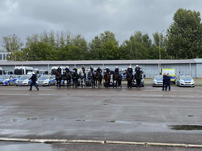 Ćwiczenia policjantów i strażników miejskich