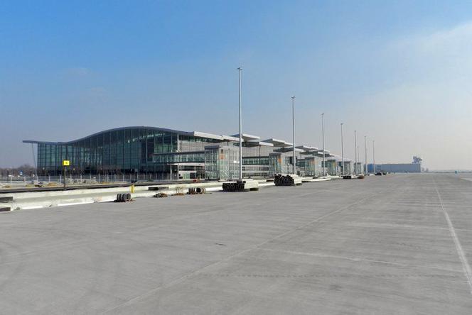 Lotnisko we Wrocławiu, nowy terminal 