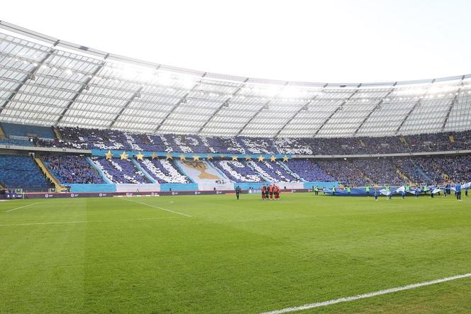 Kibice na Stadionie Śląskim podczas Wielkich Derbów Śląska (16.03.2024)