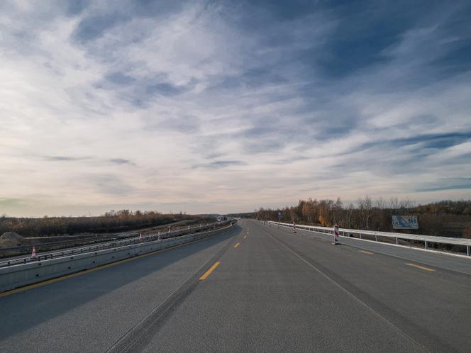 Cztery pasy ruchu do dyspozycji kierowców na budowym odcinku autostrady A1