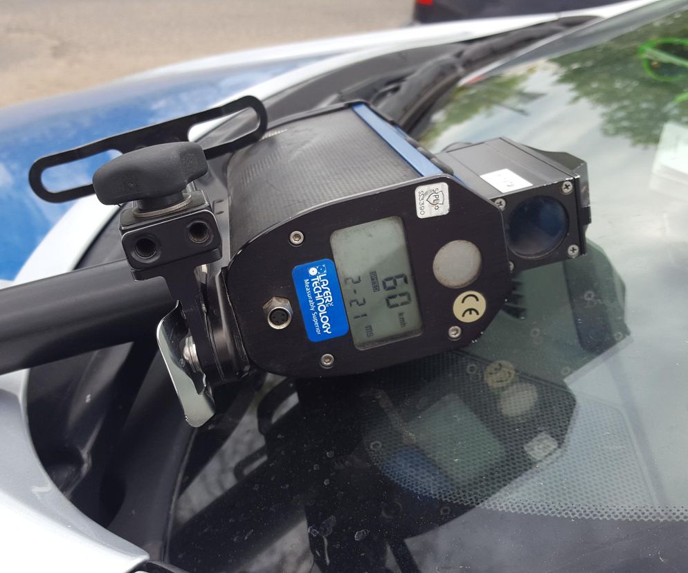 Przekroczył w Lesznie prędkość. Obcokrajowiec miał podrobione prawko