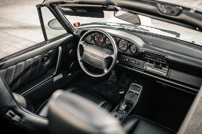 Porsche 911 Carrera 2 Cabrio (964)