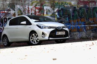 Toyota Yaris Hybrid lifting 2014