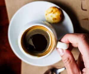 Brak energii i złe samopoczucie? To mogą być objawy przedawkowania kawy