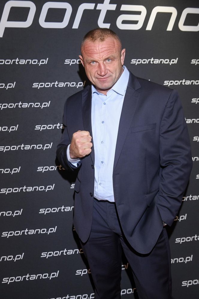 Mariusz Pudzianowski pokazał mamę. Takie kadry to rzadkość 