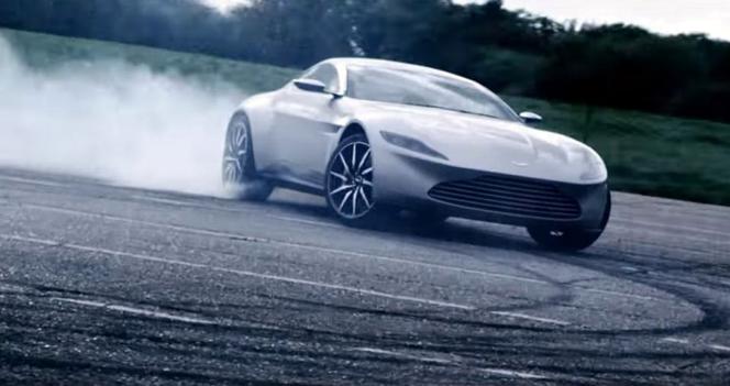 Aston Martin DB10 zabrany na tor