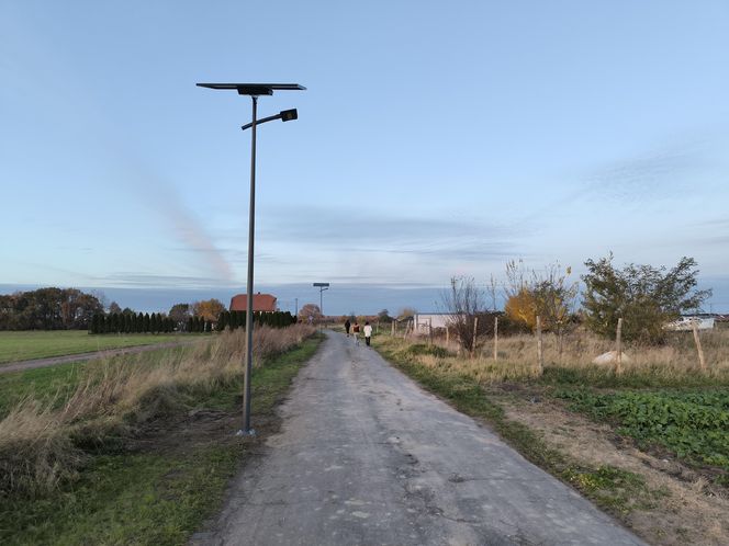 Nowe lampy na Antonińskiej