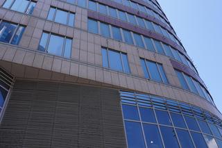 Biurowiec Ilmet przy rondzie ONZ w Warszawie