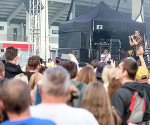 Śląska Scena Letnia na promenadzie przy Stadionie Śląskim w Chorzowie
