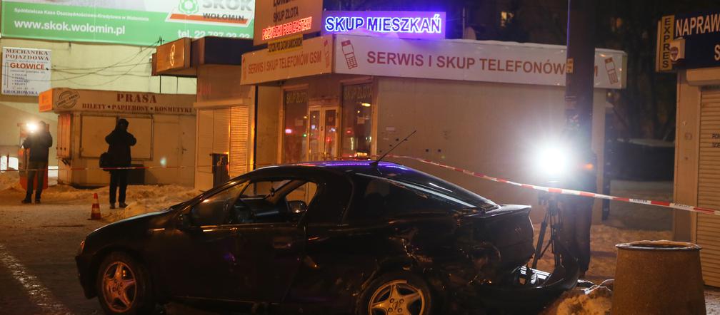 Kierowca wjechał w przystanek Warszawa