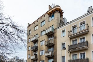 Niszczejąca kamienica na Mackiewicza 1 w Warszawie to dzieło świetnego architekta. Bardzo ważnego dla Krakowa