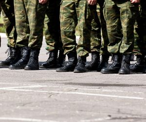 Ilu uczniów kształci się w uczelniach wojskowych? MON podał dane