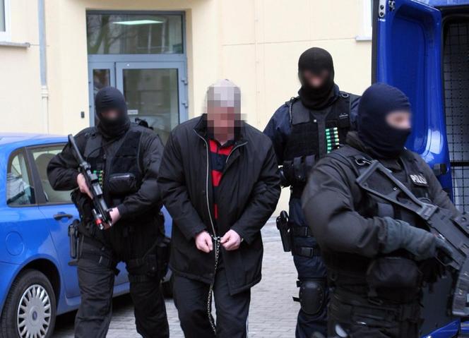 Janusz G. ps. Graf znów stanie przed sądem. To on trząsł Warszawą po rozbiciu „Wołomina” i „Pruszkowa”. Jego grupa siała postrach