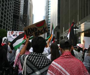 Ponad 100 tysięcy demonstrantów zjedzie do Chicago