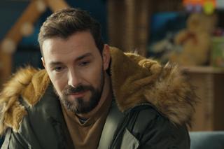 Barwy szczęścia, odcinek 3002. Marcin Kodur (Oskar Stoczyński)