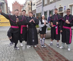 Kortowiada 2025. Studenci nie zawiedli. Zobacz najlepsze przebrania z Parady Wydziałów!