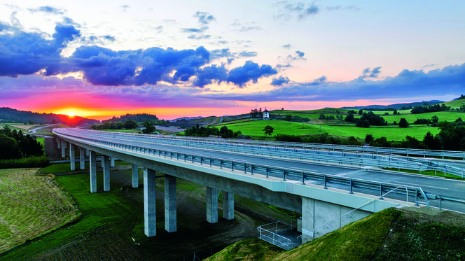 Zaprojektowanie i wybudowanie drogi S3 Legnica (A4) – Lubawka