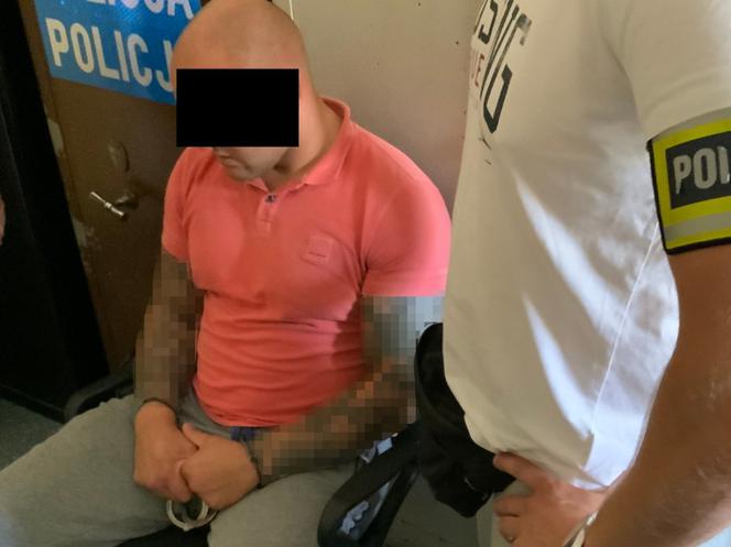 Przesyłał narkotyki kurierem