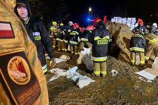 Niż genueński w Polsce i zagrożenie powodziowe. Strażacy interweniowali już 1300 razy! Najgorzej na Dolnym Śląsku