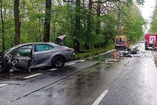 Wypadek w Grudzicach na DK94. Zderzyły się dwa samochody
