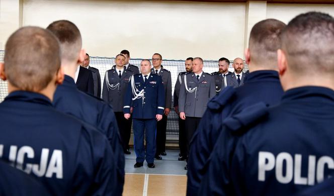 30 nowych policjantów w szeregach podlaskiej policji