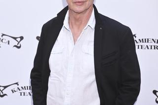 Zasłynął jako Skorpion w „Młodych wilkach”. Tak na przestrzeni lat zmienił się Zbigniew Suszyński. Co za metamorfoza!