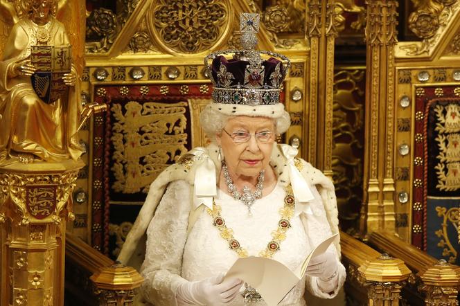 Królowa brytyjska zaskoczyła wszystkich! Karol nieprędko zostanie królem