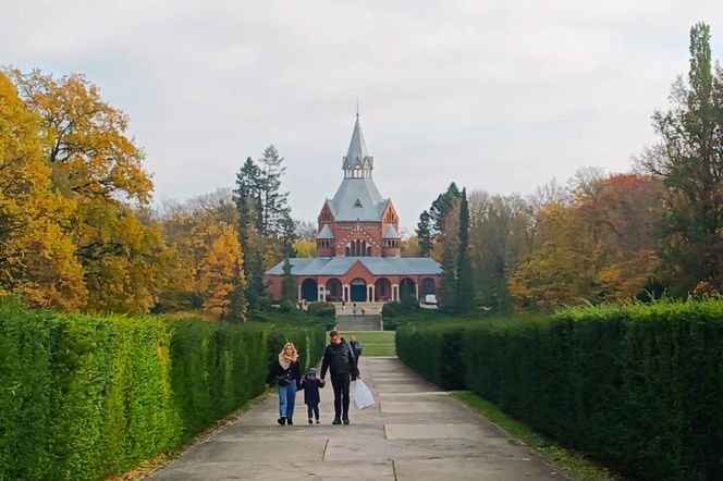 1 listopada na Cmentarzu Centralnym w Szczecinie