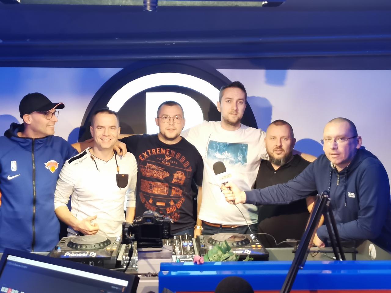 Dj-e z projektu DEEP SESJE wyszli ze studia. Nagrali sety w plenerze [VIDEO]