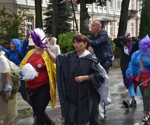 Kielecka Piesza Pielgrzymka maszeruje na Jasną Górę (9 sierpnia 2023)