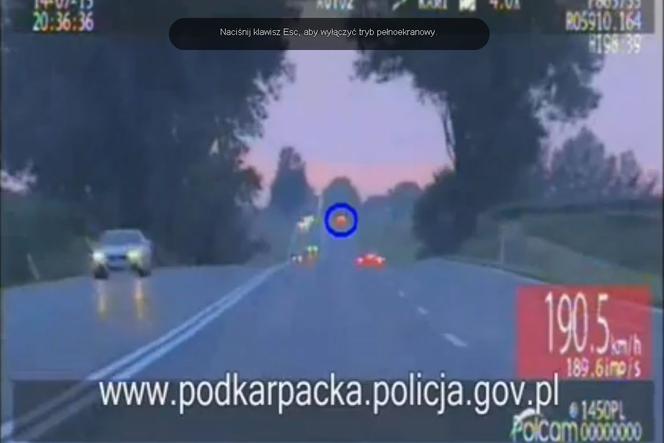 Młody gniewny w Mitsubishi pędził 180 km/h! Zatrzymała go policja 