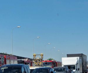 Śmiertelny wypadek na autostradzie A4 w Zabrzu. Droga jest zupełnie zablokowana