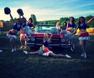 Grupa cheerleaders Kolejorz Girls