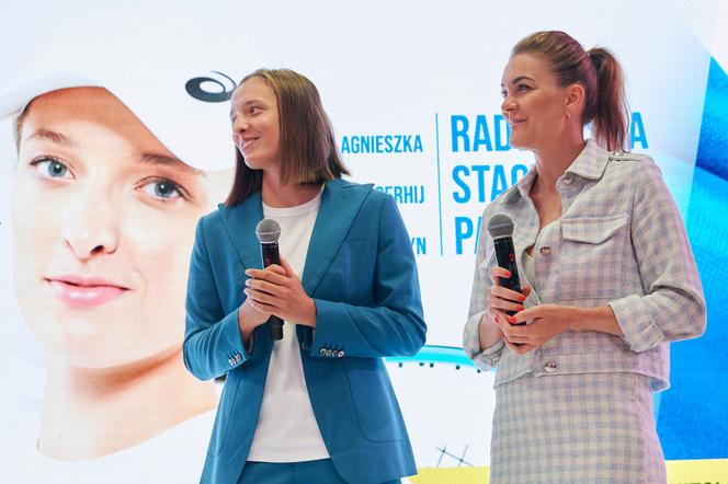 Iga Świątek, Agnieszka Radwańska i ukraińscy sportowcy zagrali dla Ukrainy w Krakowie i zebrali 2,5 miliona złotych dla dzieci 