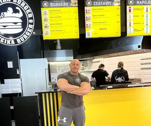 Robert Burneika sprzedaje swoje burgery. Sprawdziliśmy ceny w jego restauracji. Nie ma lipy!