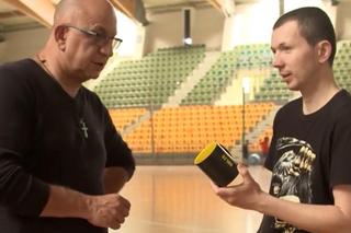 Jaruś z Chłopaków do wzięcia kibicuje piłkarzom ręcznym z Kielc. Gościł w Hali Legionów