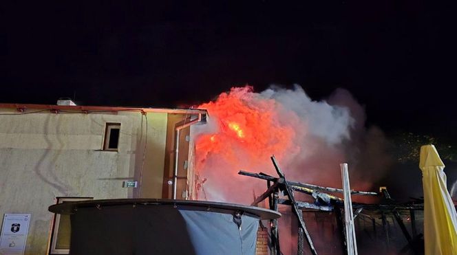 Remiza OSP Hel zniszczona w pożarze. Ruszyła zbiórka