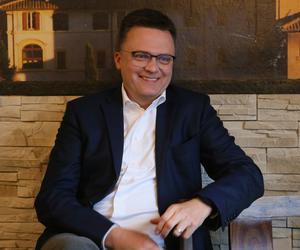 Szymon Hołownia oddał barierkę spod Sejmu na WOŚP! Ale to nie wszystko