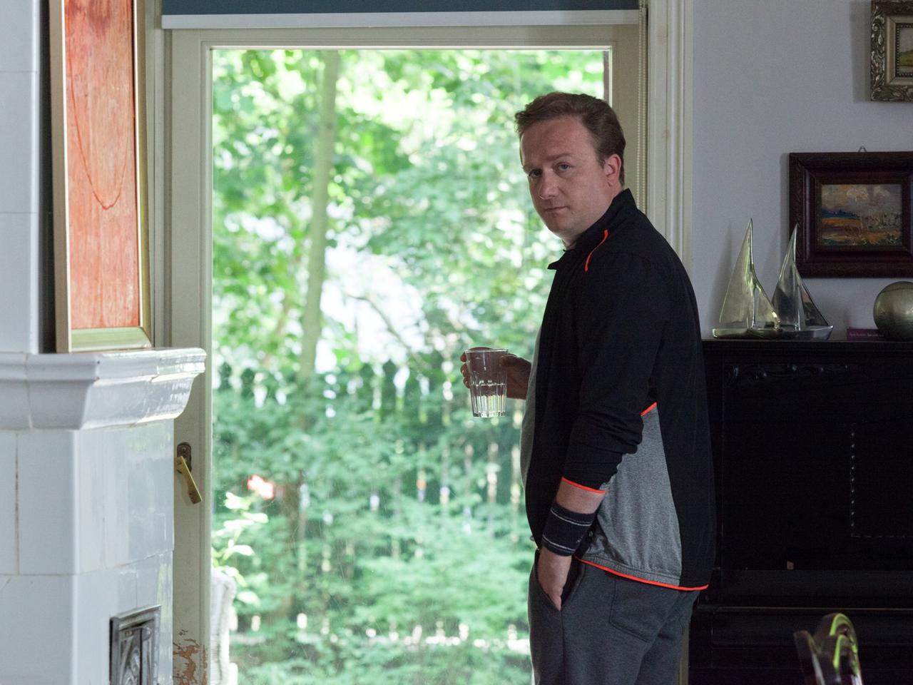 Przyjaciółki 6 sezon odc. 66. Paweł (Bartek Kasprzykowski)