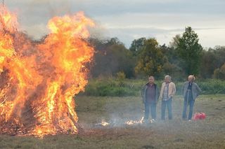 Pierwsza miłość, odcinek 3929: Śmiałek (Paweł Okoński) i Seweryn (Mirosław Kropielnicki), Łazanek (Marek Pyś)