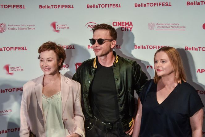 Gala Otwarcia 23. MFF BellaTOFIFEST. Legendy kina przyjechały do Torunia. Zdjęcia z imprezy