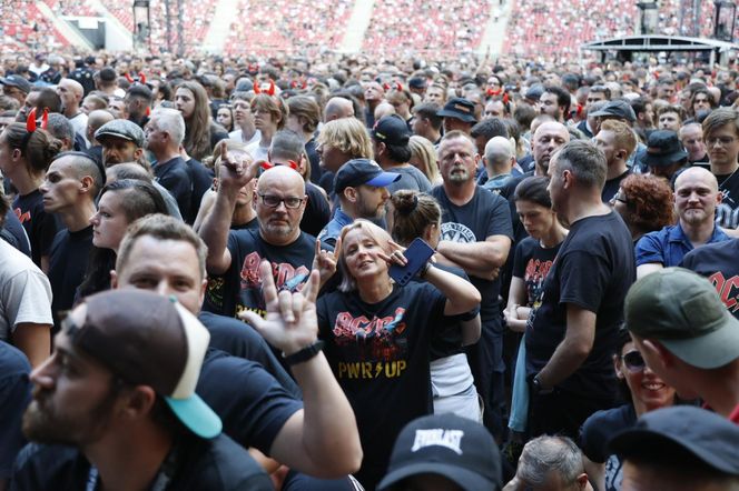 Koncert AC/DC w Warszawie (4.07.2025) - część pierwsza. Organizatorem koncertu jest Live Nation