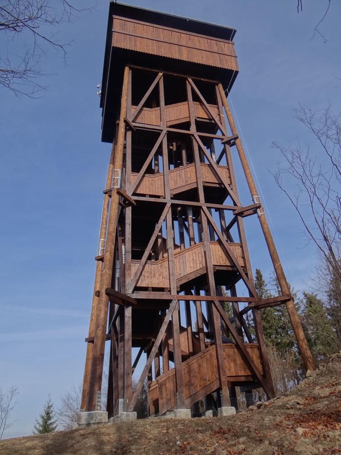 Wieża widokowa na Koziarzu (Beskid Sądecki) - 30 metrów wysokości