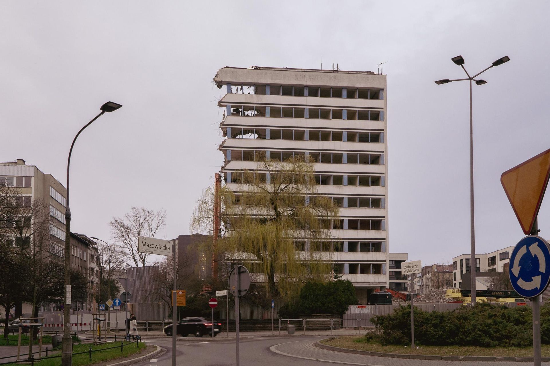 Energoprojekt w Krakowie - wyburzanie