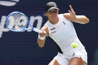 Kiedy gra Iga Świątek w WTA Finals? Z kim pierwszy mecz? Terminarz